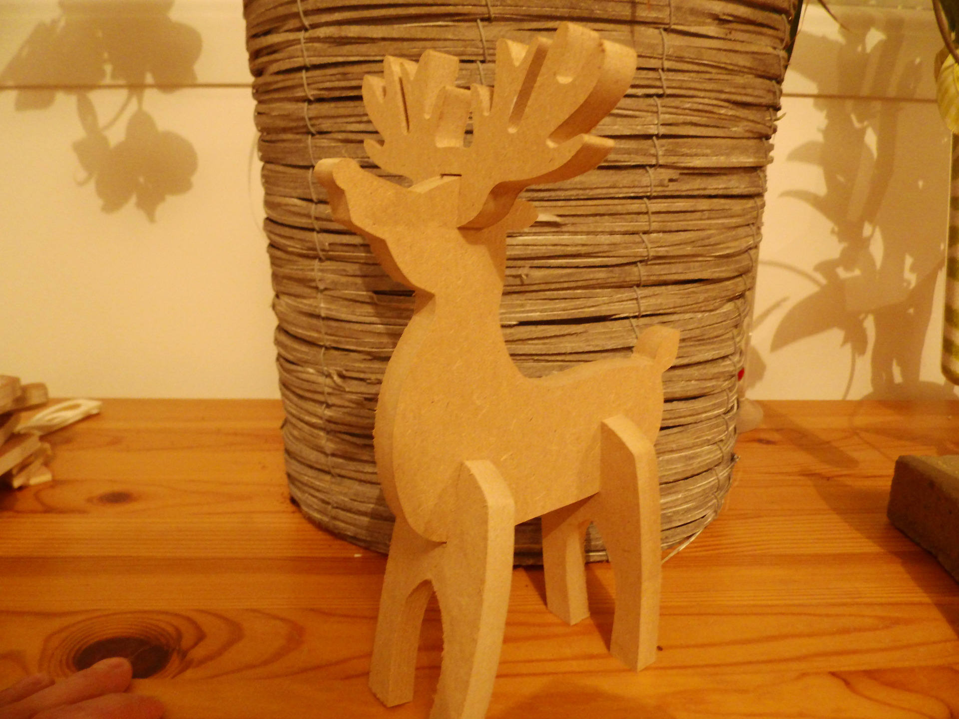 Renne de noel / cerf de noel en bois brut pret à peindre par atoutbois