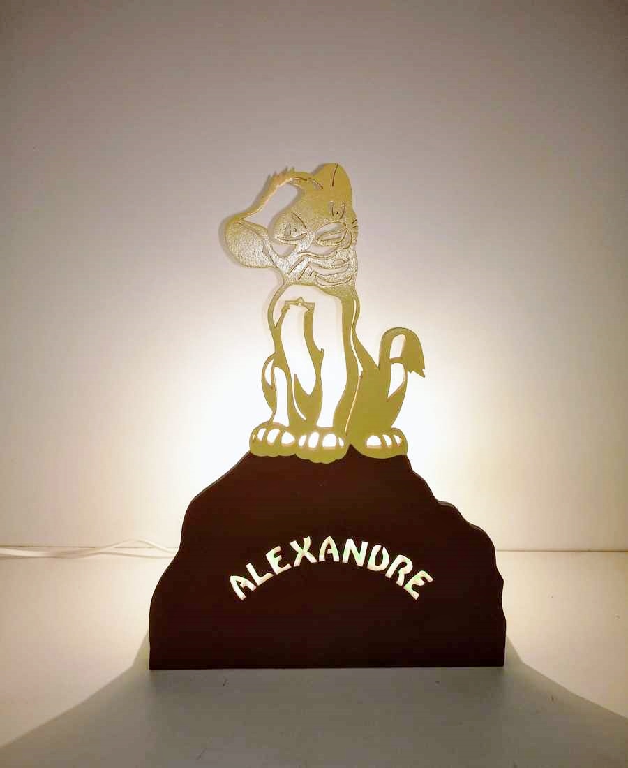 Lampe à Poser Décorative Le Roi Lion Enfants Chambre D Enfant Par Lescreationsenboisdemaryline