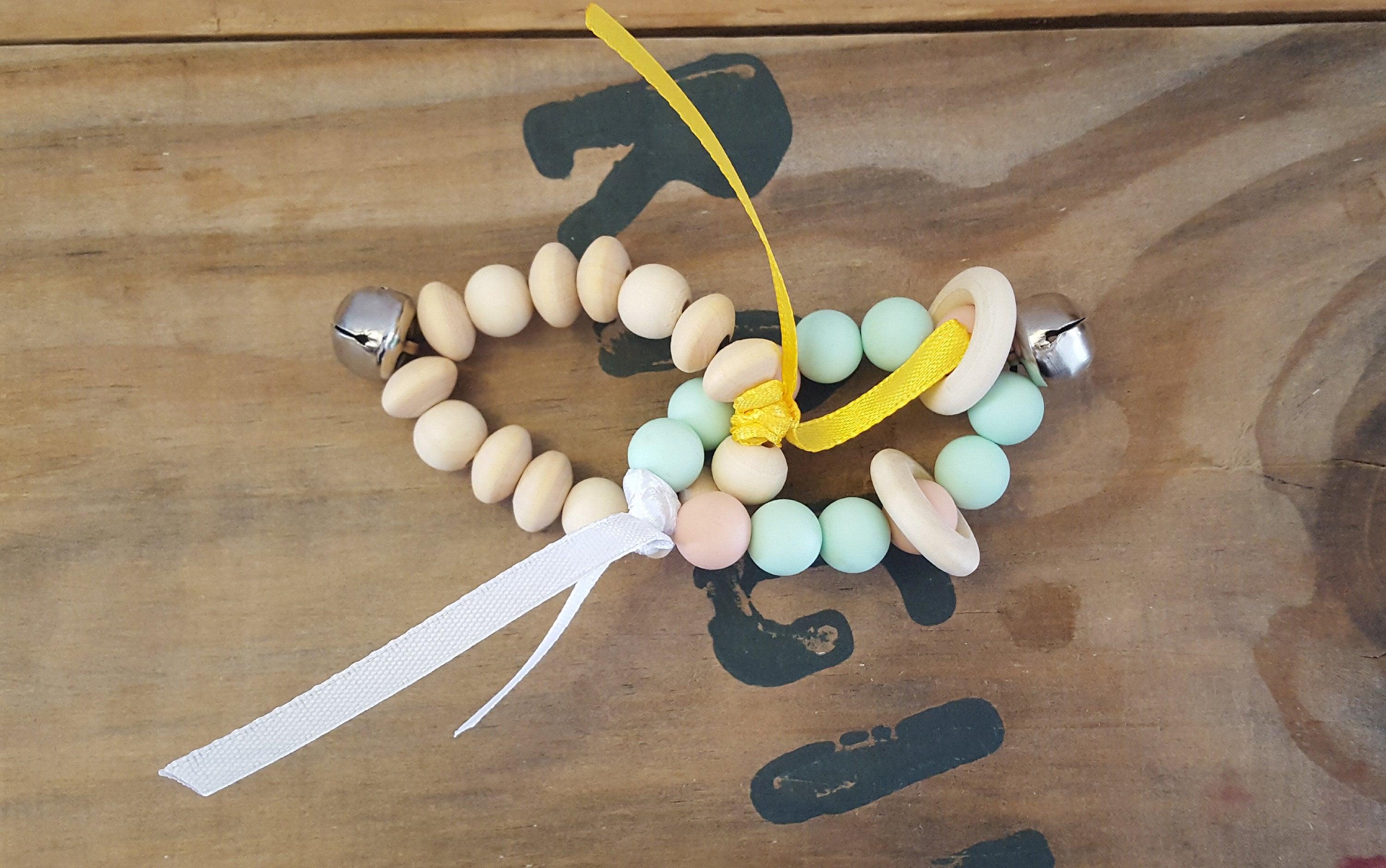 Hochet Bebe Hochet De Dentition Hochet Montessori Accessoires Bebe Par Margauxconfection