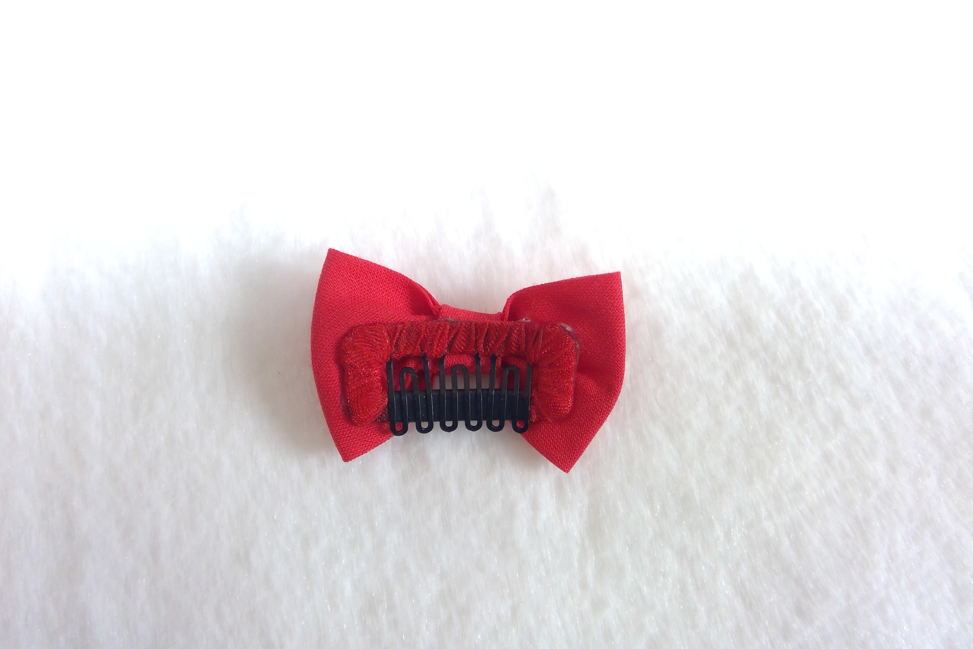 Barrette anti glisse pour bébé ou petite fille nœud rouge :  accessoires-accessoires-pour-cheveux par liazou