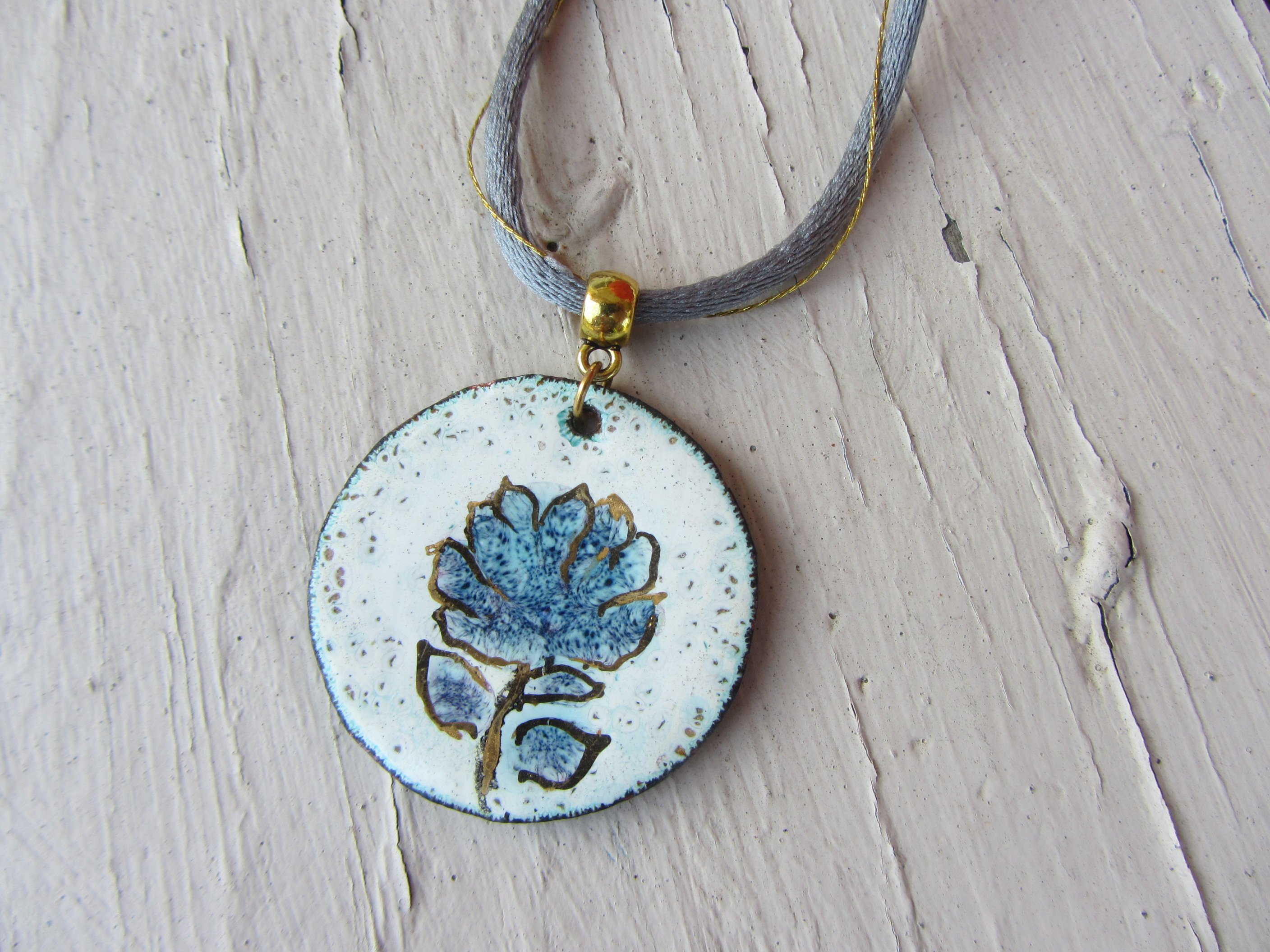 Collier Vintage avec Pendentif Inox - Zone Vintage