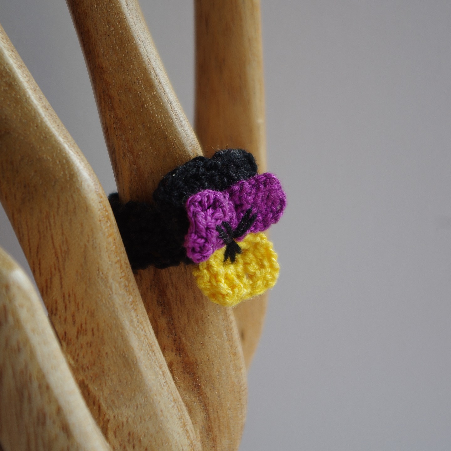 Bague Pensée Au Crochet