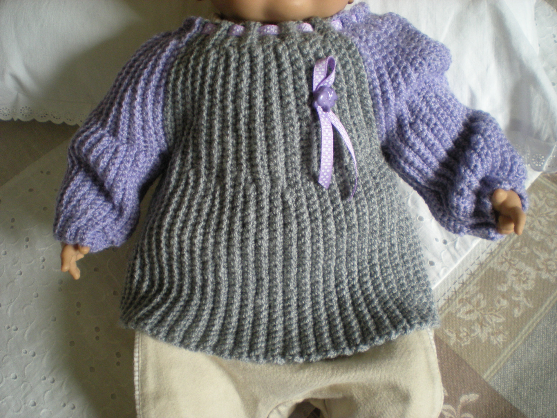 Ensemble Brassiere Et Chaussons Bebe Crochet Par Nanymadecreas1957 Ensemble Brassiere Et Chaussons Bebe Crochet Par Nanymadecreas1957