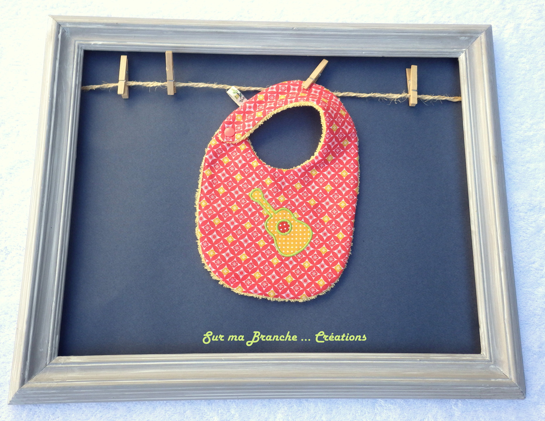 Bavoir Bebe Naissance 0 6 Mois Mixte Motifs Geometriques Orange Et Jaune Applique Guitare Enfants Accessoires Mode Bebe Par Sur Ma Branche