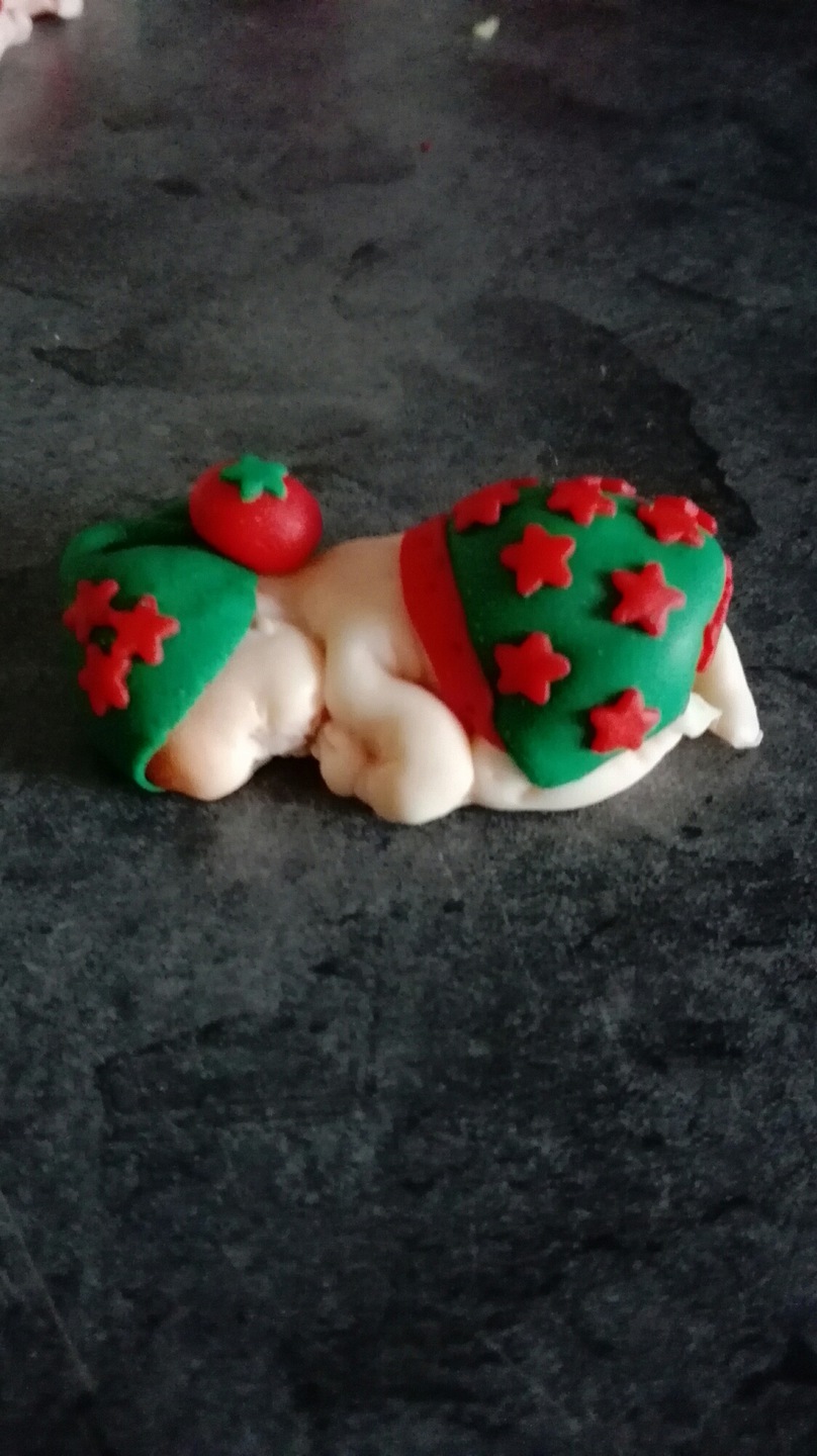 Bebe En Pate Fimo Avec Des Etoiles Maison Et Deco Accessoires Par Jutoma76 Bebe En Pate Fimo Avec Des Etoiles Maison Et Deco Accessoires Par Jutoma76