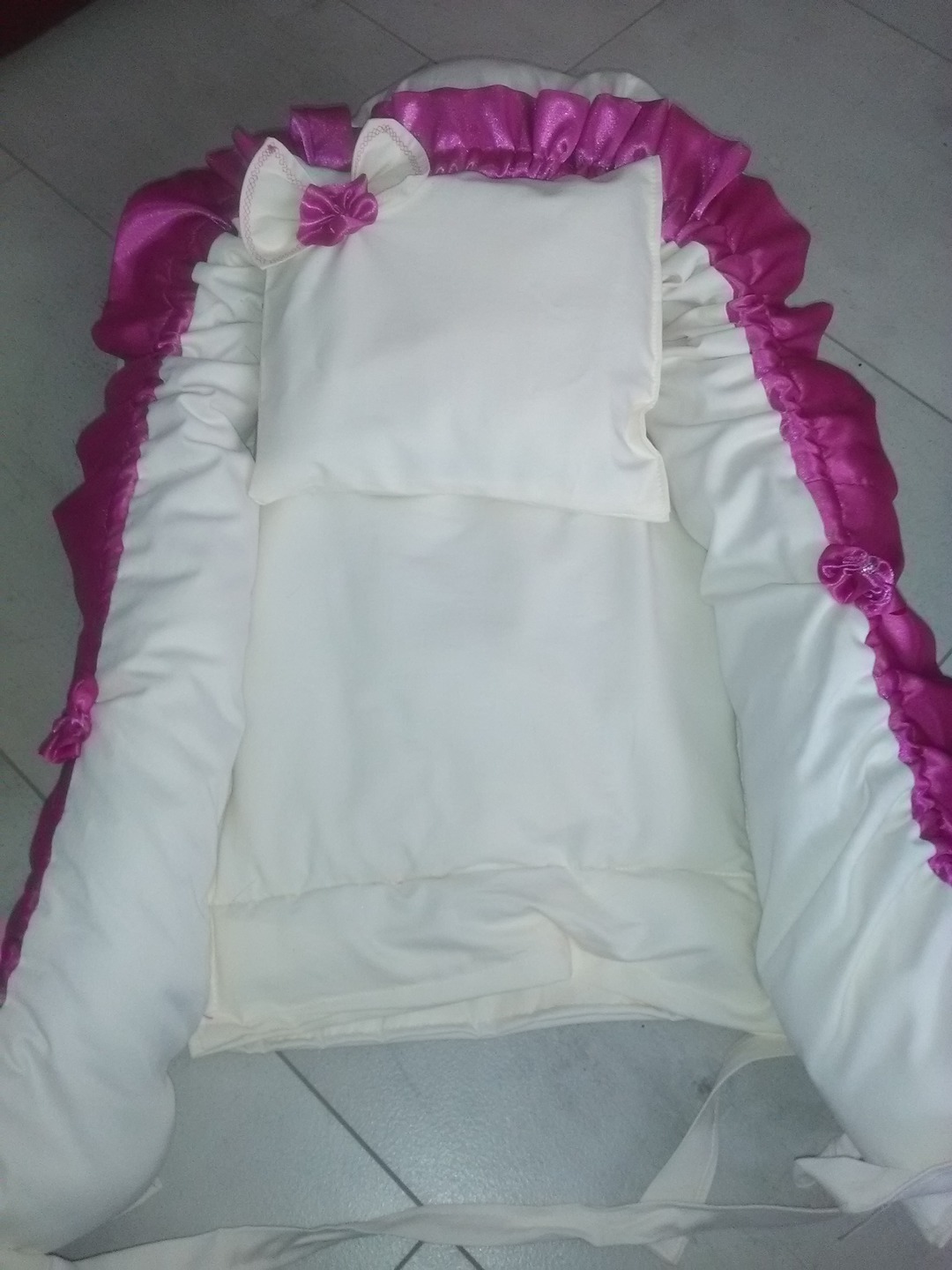 Nid De Bebe Matelas A Langer Couffin Reducteur De Lit Cale Bebe Sur Commande Enfants Puericulture Par Bichoudesign Nid De Bebe Matelas A Langer Couffin Reducteur De Lit Cale Bebe Sur Commande Enfants Puericulture Par Bichoudesign