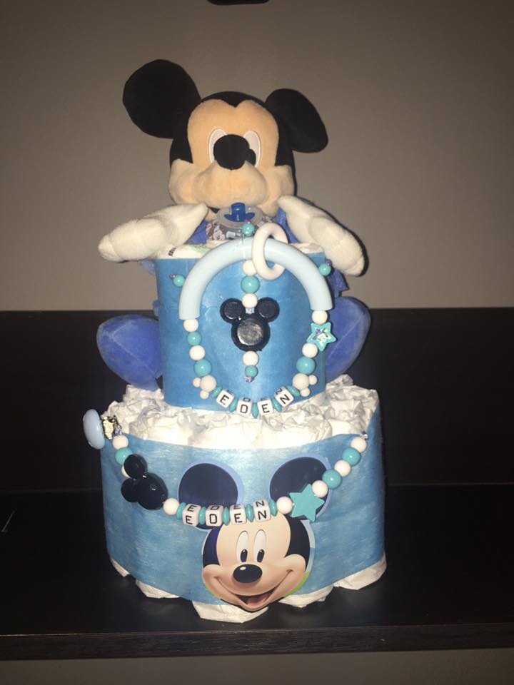 Gateau De Couches Mickey Personnalise Decoration Pour Enfants Par Paradisdescouches
